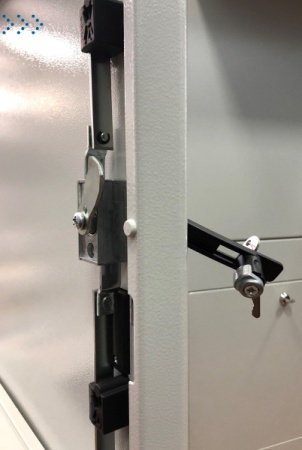 Шкаф уличный всепогодный настенный укомплектованный 18U (Ш600хГ300), комплектация T2-IP65